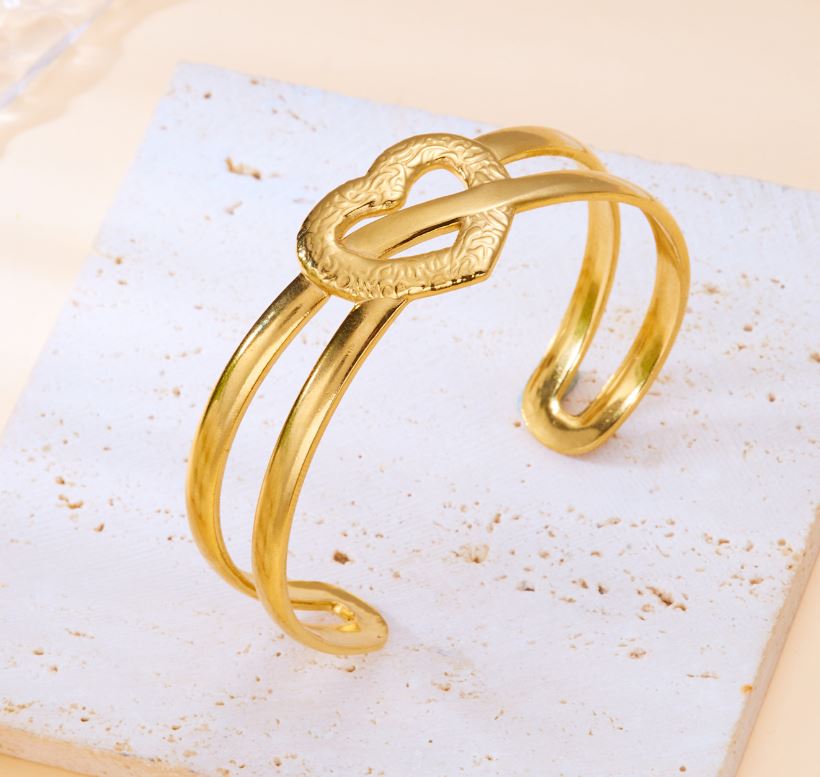 Bracelet cœur enlacé en acier inoxydable