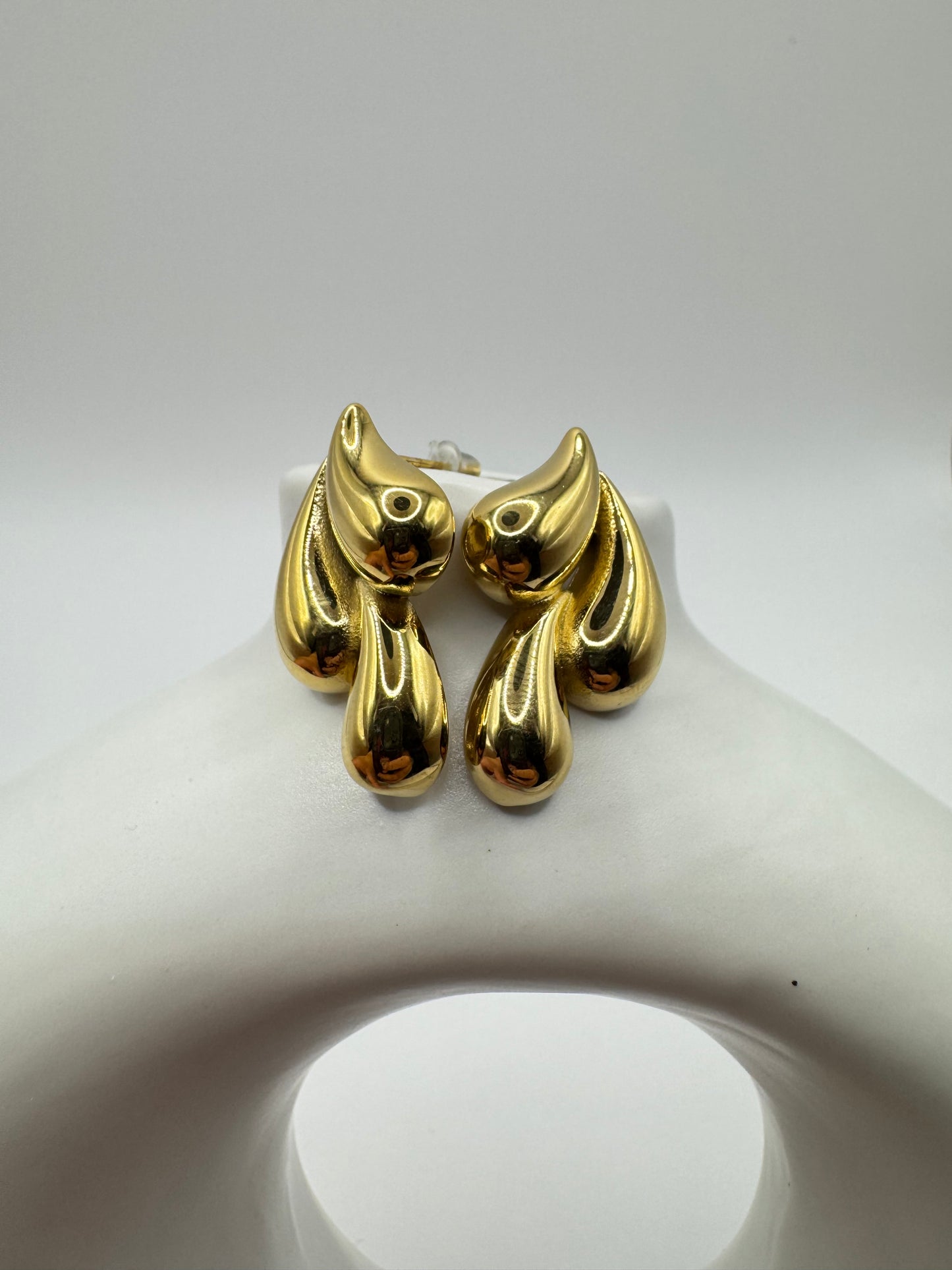 Boucle d’oreille trio de goutes