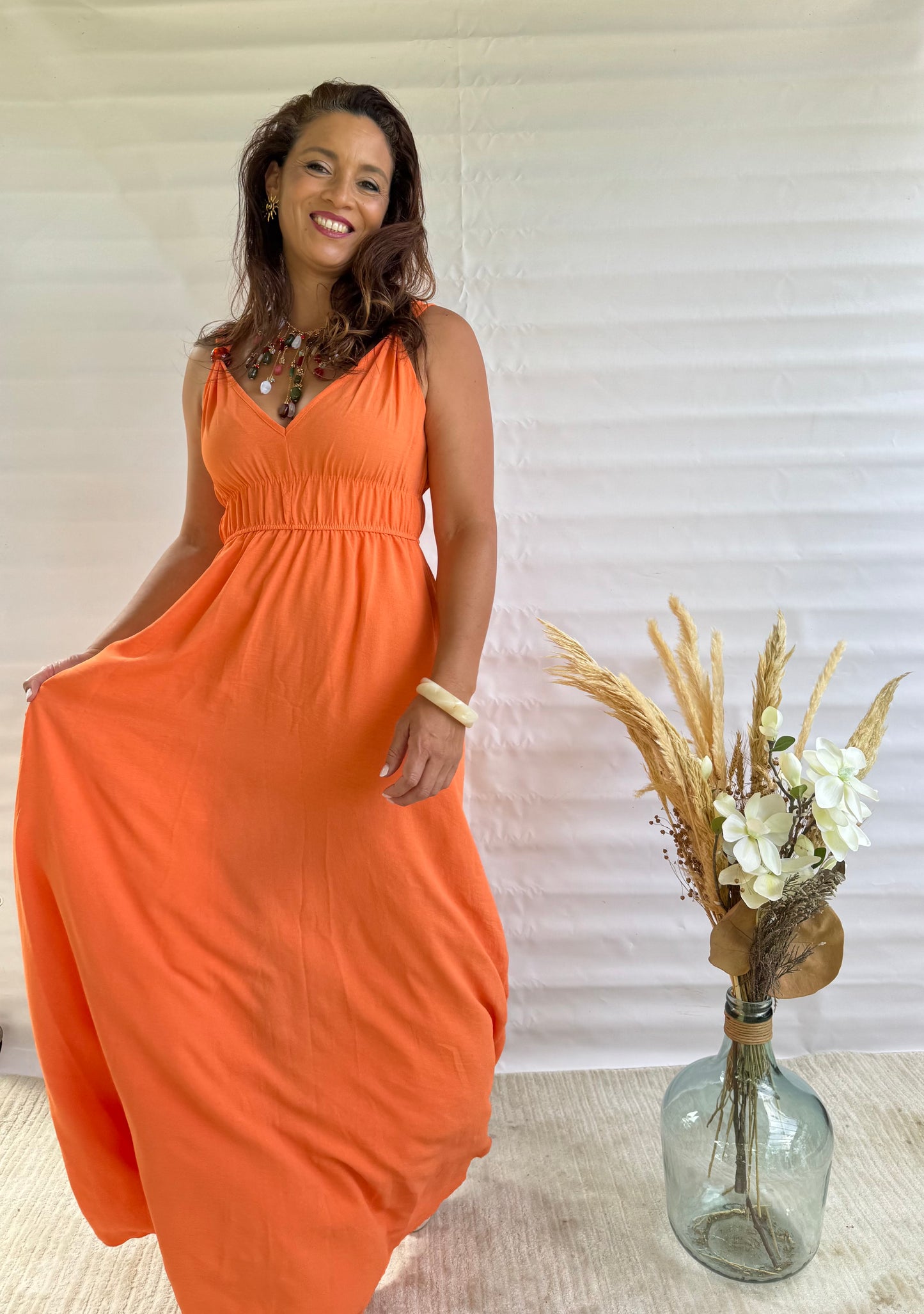 Robe Maxi Chic Bretelles Nouées Ornées d'Anneaux